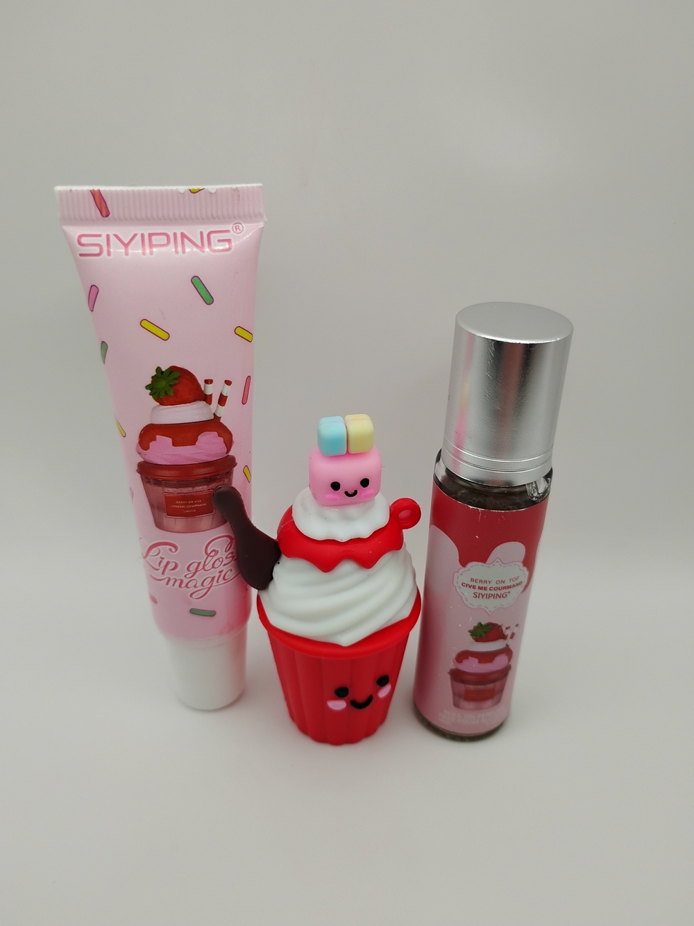 🍓Berry On Top Lip Gloss With Matching Roll On Fragrance & Cupcake Lip Gloss🍓